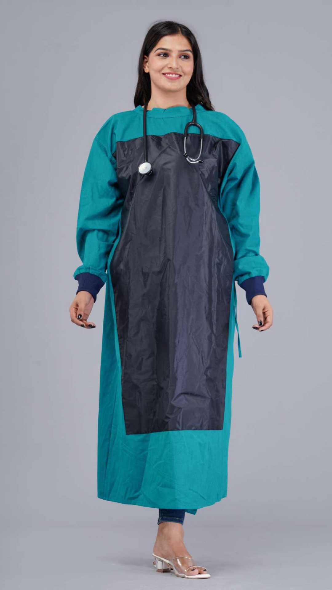 Green Overlapping OT Gown with Impressive Sheet for Doctors SanjeevaniMedicare Green Overlapping OT Gown with Impressive Sheet for Doctors SanjeevaniMedicare
